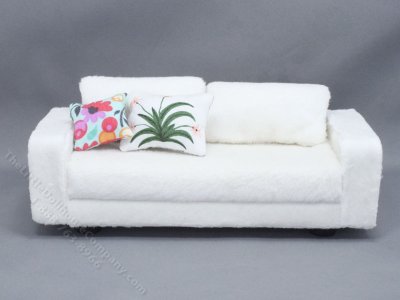 (image for) Miniature White Fleece Sofa for Dollhouses