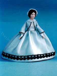 (image for) "Poppy's Mother" Dress Doll Clothes Pattern