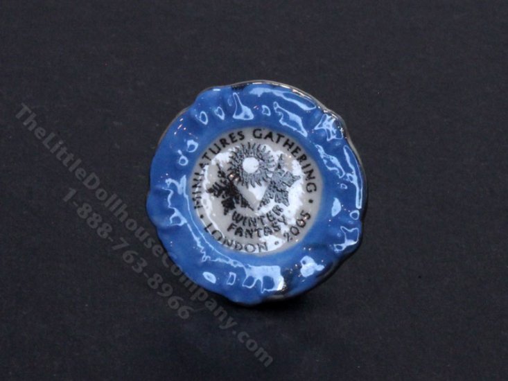 (image for) Miniature "Winter Fantasy" Commemorative Ceramic Plate