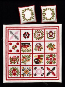 (image for) Miniature Handmade Floral Quilt and Pillows for Dollhouses