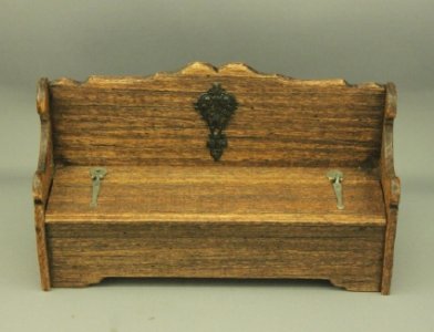 (image for) Dollhouse Miniature Box Bench