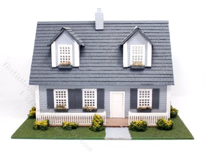 (image for) 1:48 Scale Assembled Cape Cod Dollhouse
