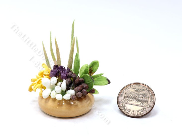 (image for) Vintage Miniature Succulent Floral Arrangement for Dollhouses