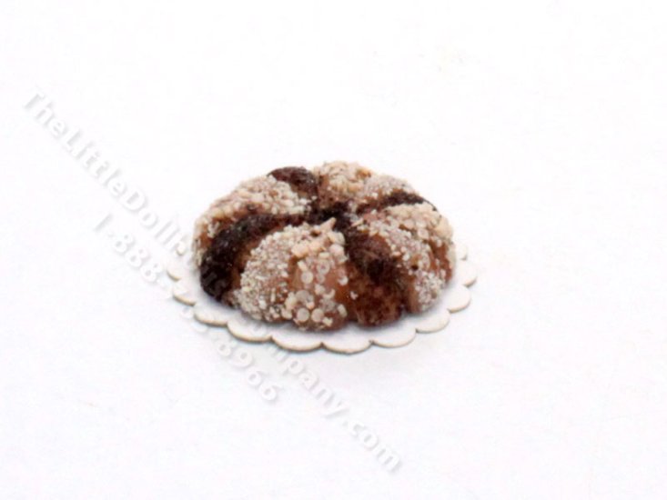 (image for) Miniature Chocolate and Nut Bundt Cake for Dollhouses