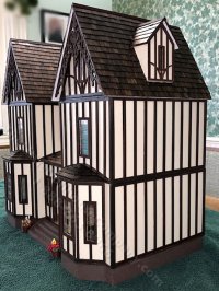 (image for) Half Scale Kristiana Tudor Assembled Dollhouse