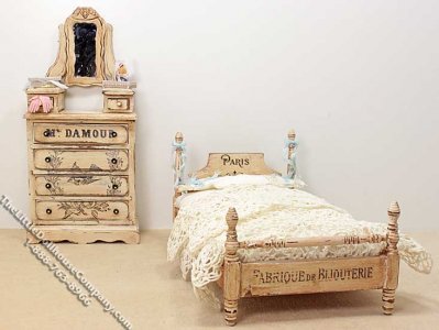(image for) Miniature Decorated Bed and Dresser Set for Dollhouses