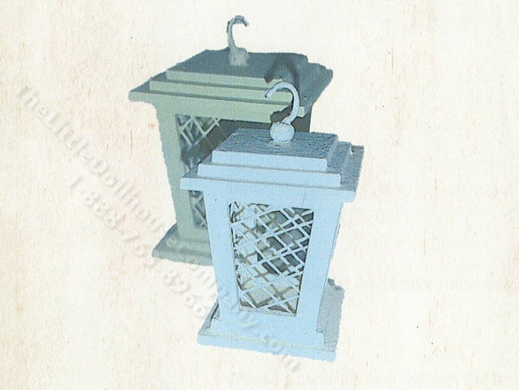 (image for) 1:24 Scale Pair of Sandy Lanterns Kit