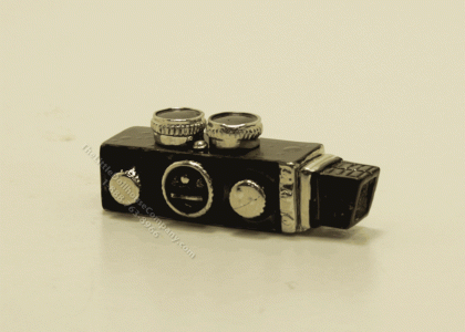 (image for) Dollhouse Scale Model Antique Movie Camera