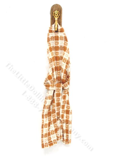 (image for) Mustard Apron on Hook by Bette Jo Chudy