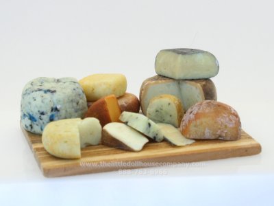 (image for) Miniature Bread Board with Cheese