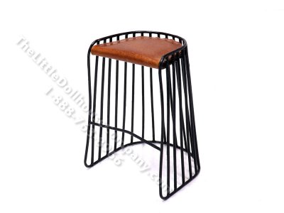 (image for) Miniature Black Bride's Veil Stool w/ Leather Seat Pad by PRD Miniatures