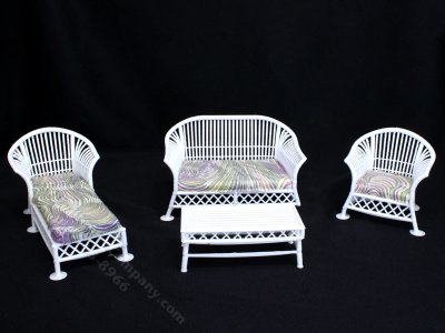 (image for) Miniature White 4-Piece Outdoor Seating Set for Dollhouses
