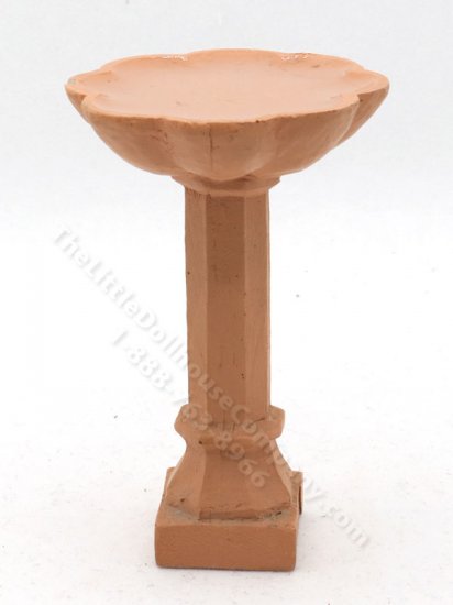 (image for) Miniature Pink Bird Bath with Resin Water