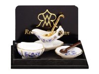 (image for) Miniature Blue Onion Gravy Boat Set for Dollhouses