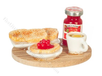 (image for) Miniature Toast Set on a Board for Dollhouses - Strawberry