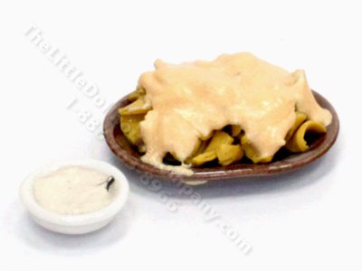 (image for) Miniature Nachos and Dip for Dollhouses