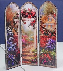 (image for) Miniature Bedroom Privacy Screen with Cottage Scene