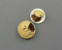 (image for) Dollhouse Scale Model Meat Pie