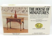(image for) Miniature Queen Anne Table Kit