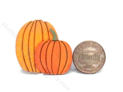 (image for) Miniature Wooden Pair of Pumpkin Kit by Pierluigi
