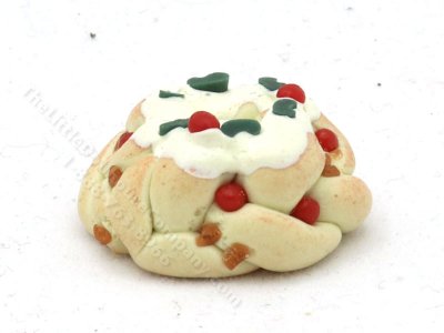 (image for) Miniature Christmas Bundt Cake
