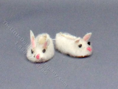 (image for) Miniature Bunny Slippers for Dollhouses