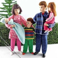 (image for) Family of Five Brunette Flexible Dollhouse Dolls by Erna Meyer