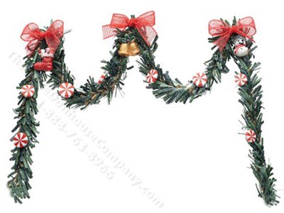 (image for) Miniature Holiday Garland for Dollhouses