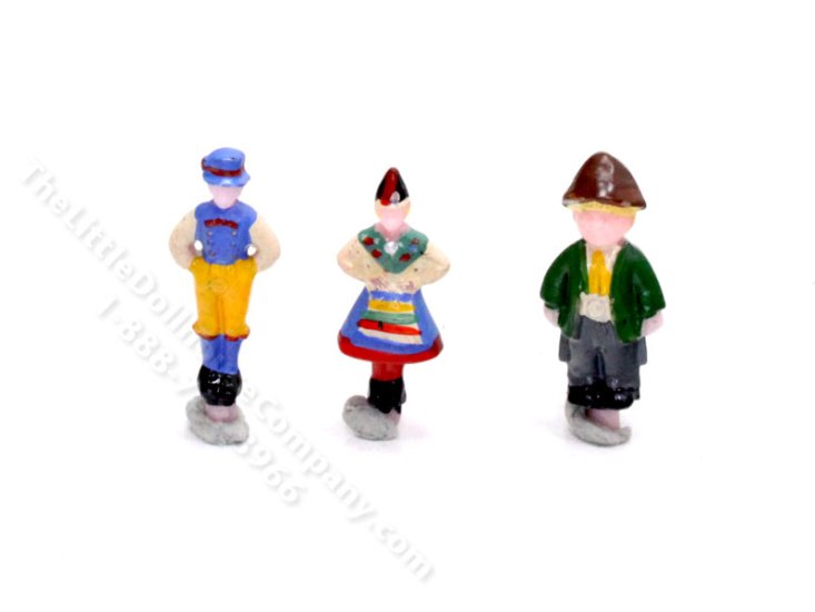 (image for) Miniature Polish Dolls