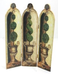 (image for) Miniature Privacy Screen with a Topiary Design