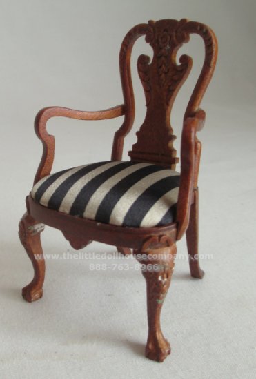 (image for) Miniature Queen Anne Carver Chair in Walnut