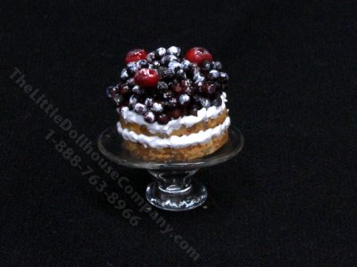 (image for) Miniature Mixed Berry Cake for Dollhouses