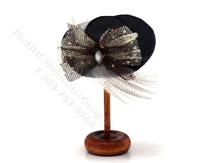 (image for) Ladies Black Feathered Hat by Judith Blondell for Dollhouses