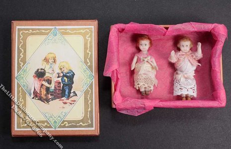 (image for) Dollhouse Scale Model Pair of Dolls in Gift Box
