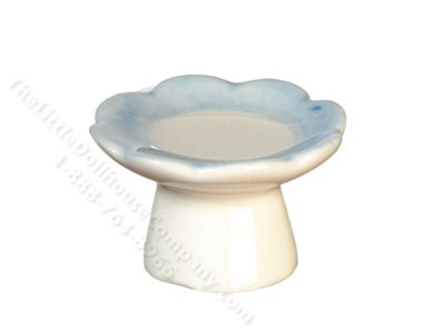 (image for) Miniature Small Scalloped Pedestal Tray for Dollhouses