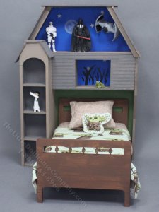 (image for) Miniature Star Wars Bed Hutch for Dollhouses