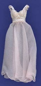 (image for) Miniature Pink Long Night Gown for Dollhouses