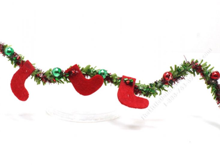 (image for) Miniature Garland with Felt Stockings