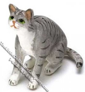(image for) Dollhouse Scale Model Gray Striped Cat Sitting