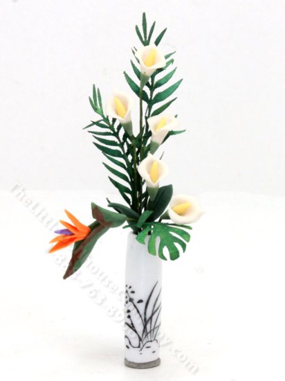 (image for) Miniature Flower Arrangement in White and Black Vase