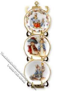 (image for) Miniature Peter Rabbit 3 Tier Plate Rack Display for Dollhouses