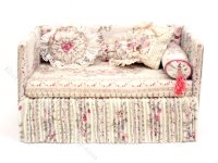 (image for) Miniature Floral Daybed for Dollhouses - As Is