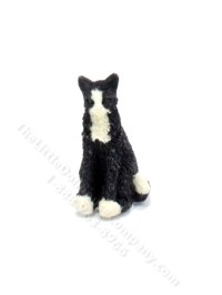 (image for) Dollhouse Scale Model Black and White Cat