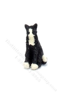 (image for) Dollhouse Scale Model Black and White Cat
