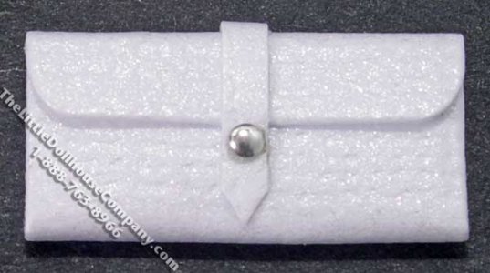 (image for) Miniature White Purse for Dollhouses