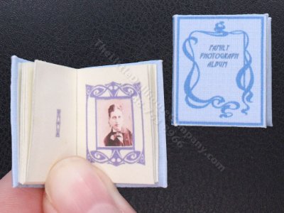 (image for) Miniature Blue Family Photograph Album