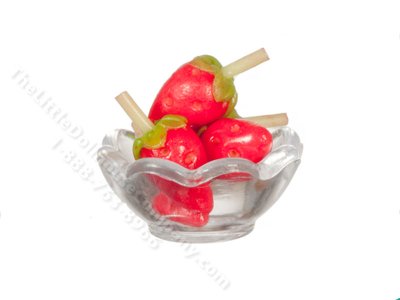 (image for) Miniature Bowl of Strawberries for Dollhouses
