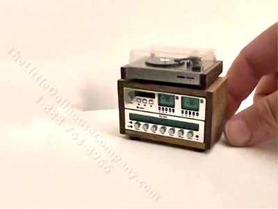 (image for) Miniature Stereo Stack with Turntable