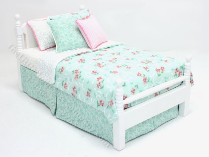 (image for) Miniature Single White Bed Dressed in Green and Rose