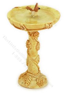 (image for) Miniature Tan Bird Bath with Bird for Dollhouses